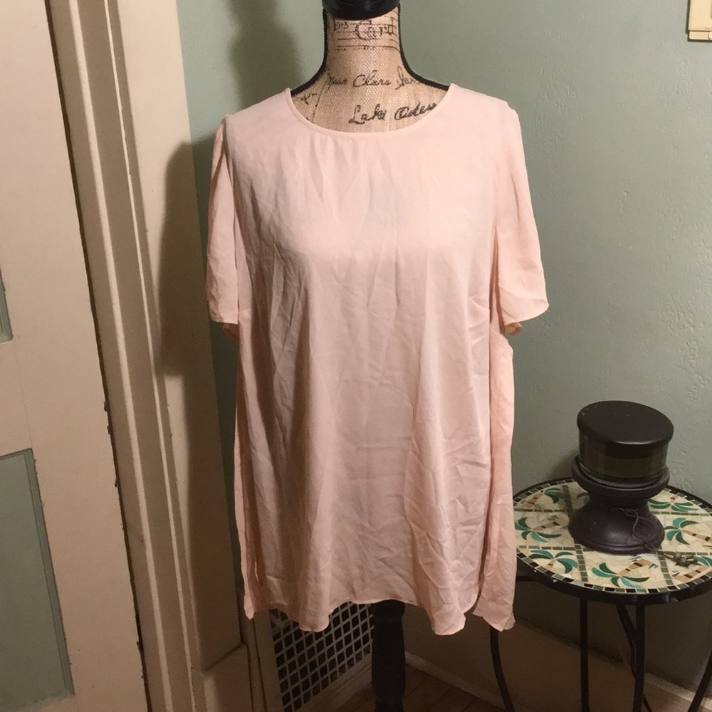Daniel Rainn tunic